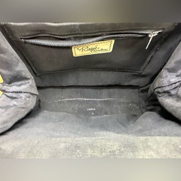 Vintage Handbag by A Risqué Handbag - Picture 6 of 9